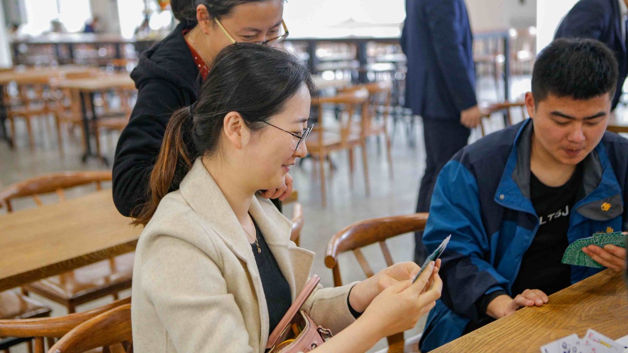 香港六台合资料免费大全