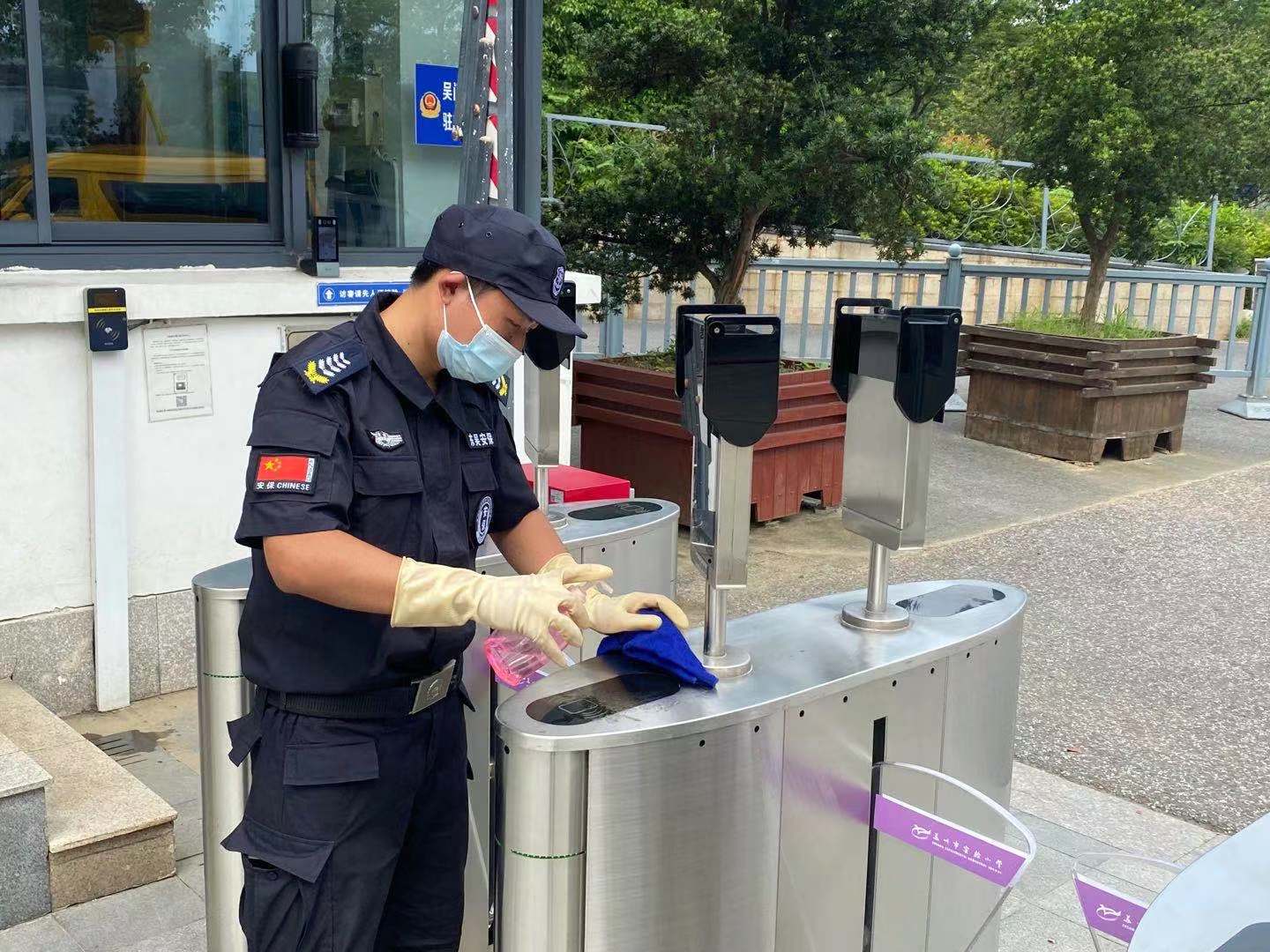 香港六台合资料免费大全