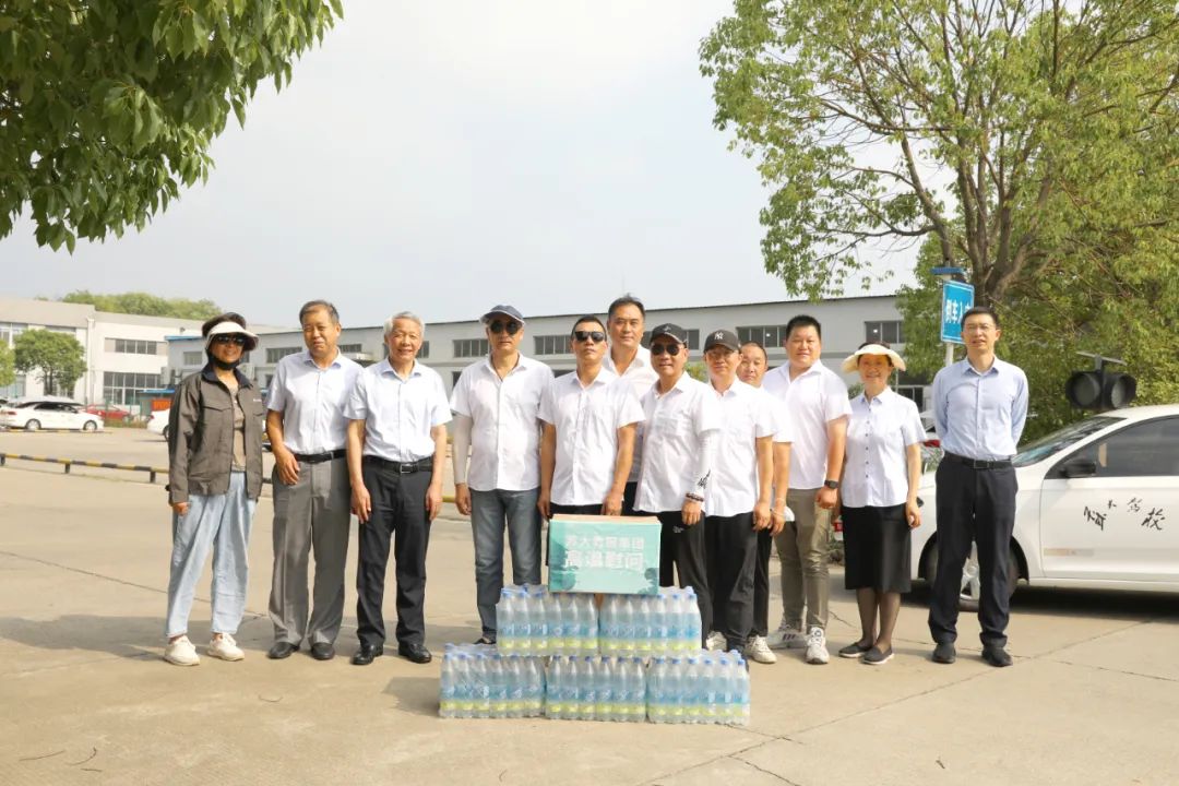 香港六台合资料免费大全