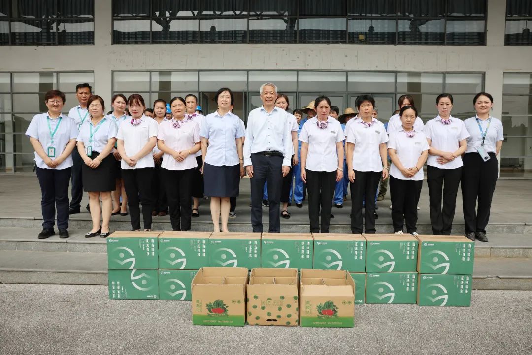 香港六台合资料免费大全